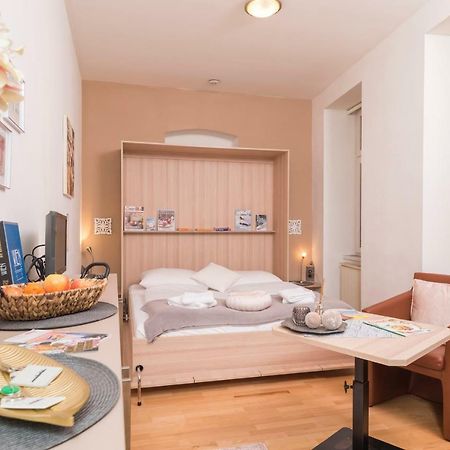 Apartament Tiny Hideaway Wiedeń Zewnętrze zdjęcie