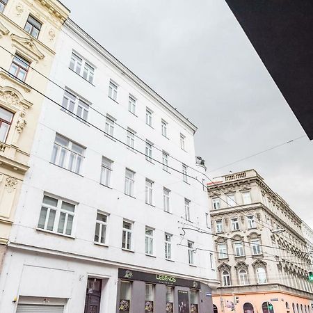 Apartament Tiny Hideaway Wiedeń Zewnętrze zdjęcie